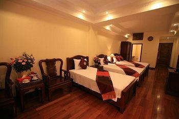 Hotel Lucky 3 & Travel Hanoi